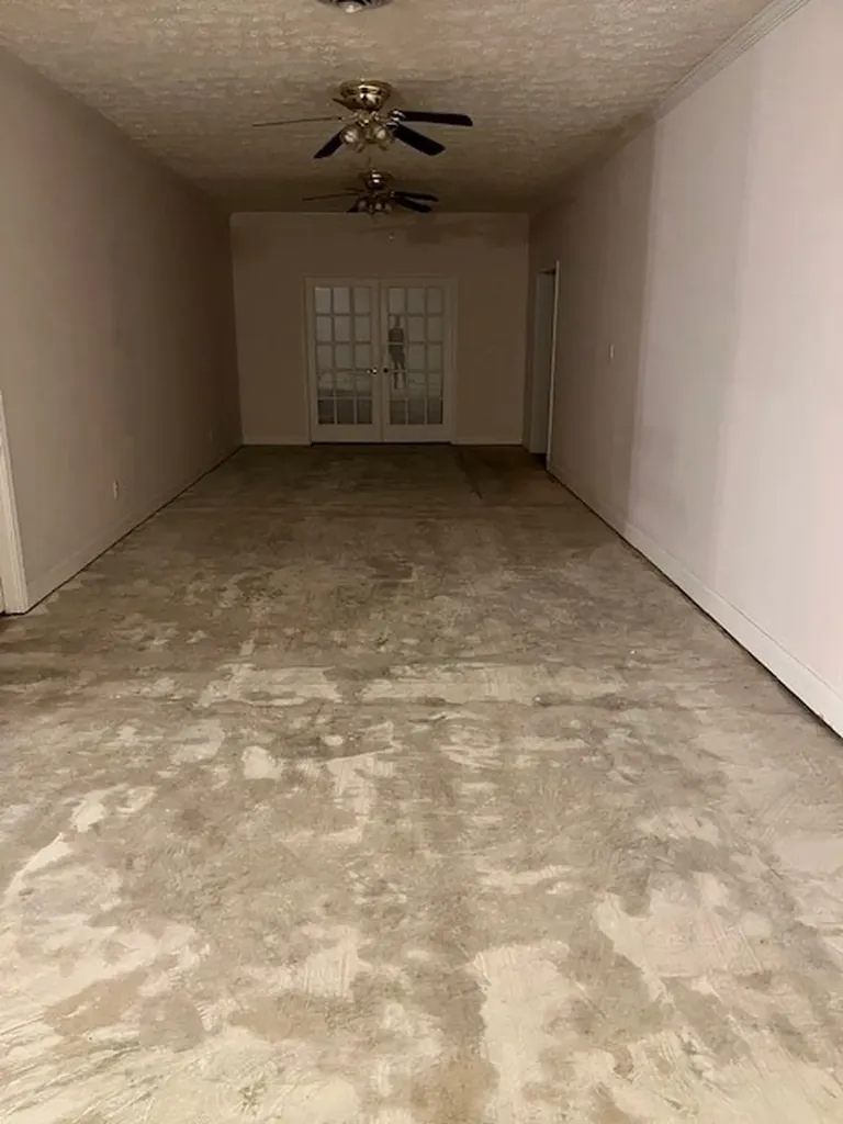 504 W Main Street Byrdstown TN 38549