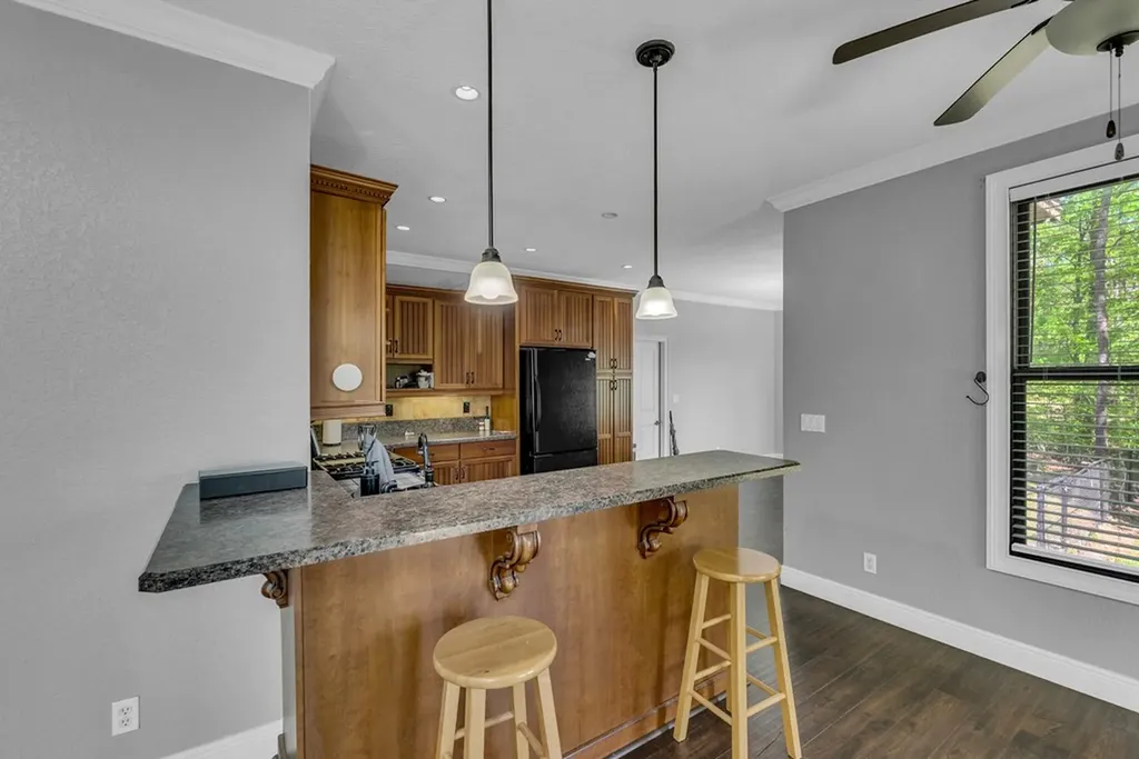 160 Eagles Bluff Circle Spencer TN 38585