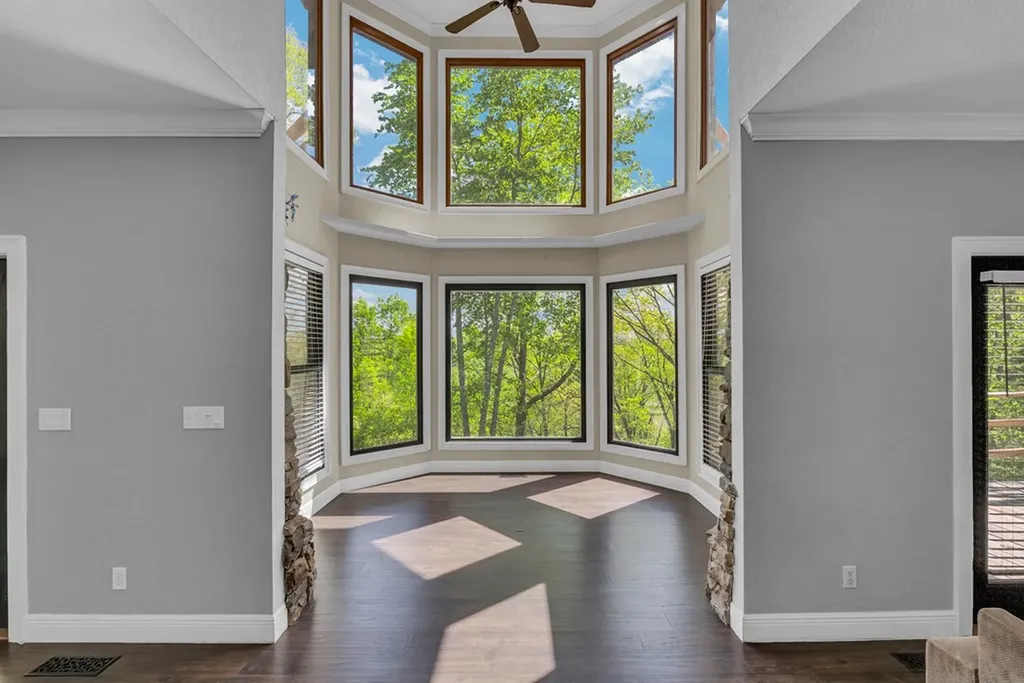 160 Eagles Bluff Circle Spencer TN 38585