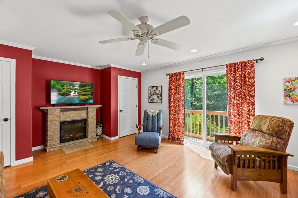 355 Brotherton Pointe Cookeville TN 38506