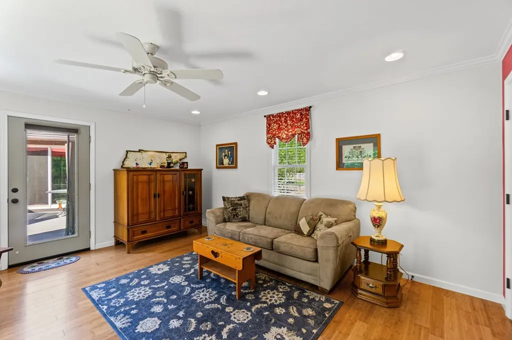 355 Brotherton Pointe Cookeville TN 38506