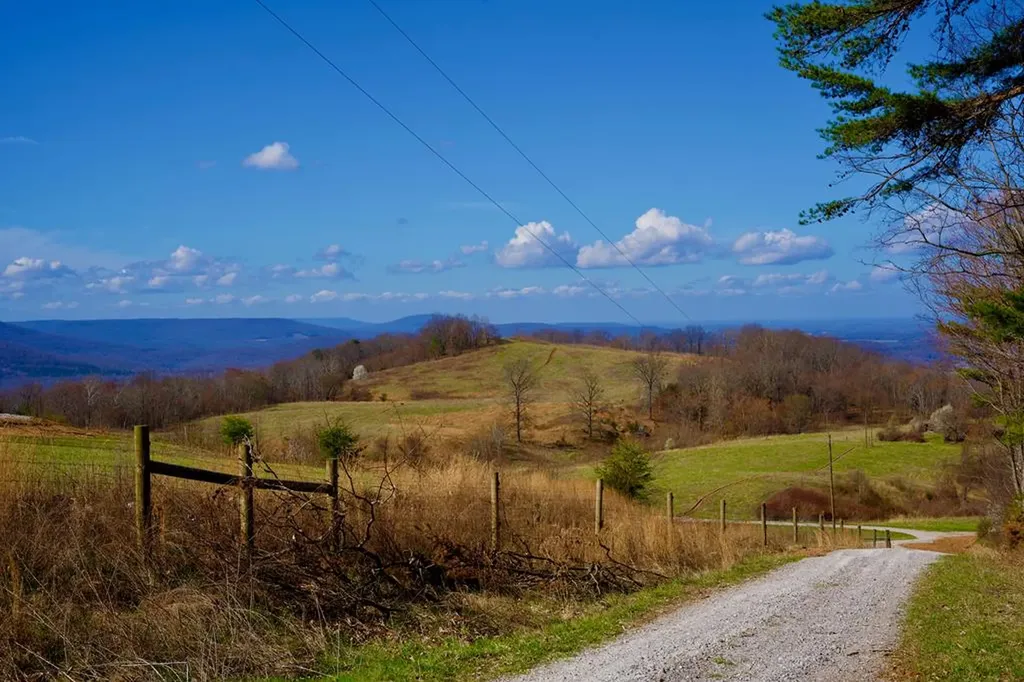 13.72AC Madewell Road Spencer TN 38585