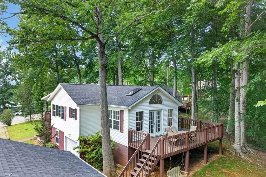 107 Lakeview Spur Byrdstown TN 38549