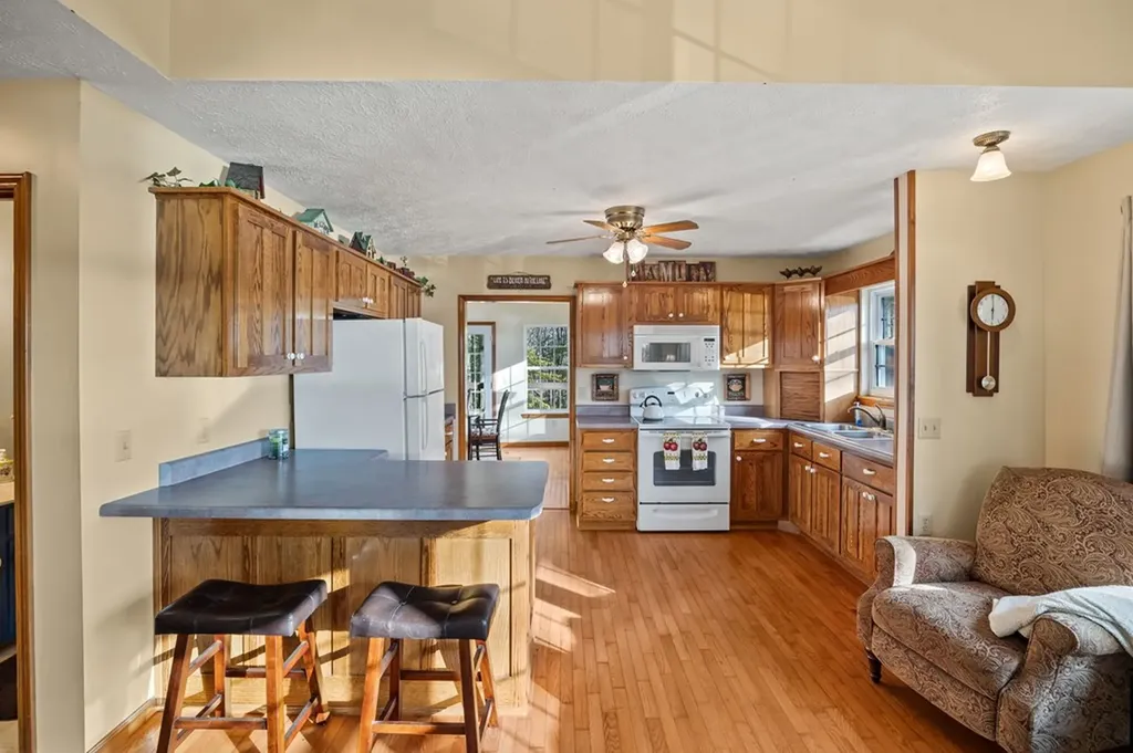 107 Lakeview Spur Byrdstown TN 38549