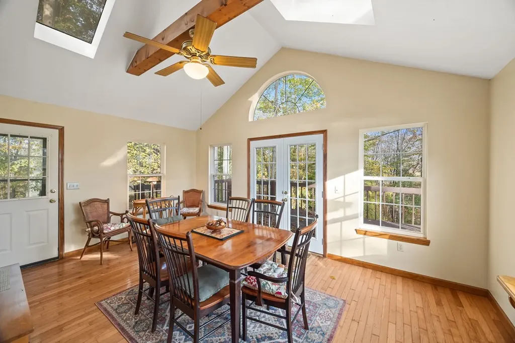 107 Lakeview Spur Byrdstown TN 38549