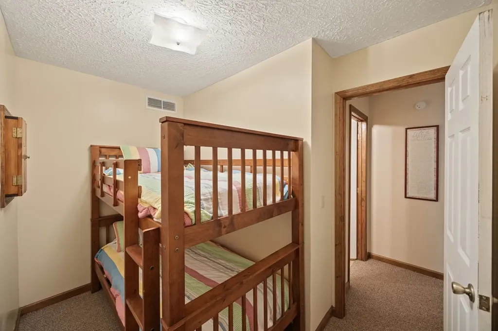107 Lakeview Spur Byrdstown TN 38549