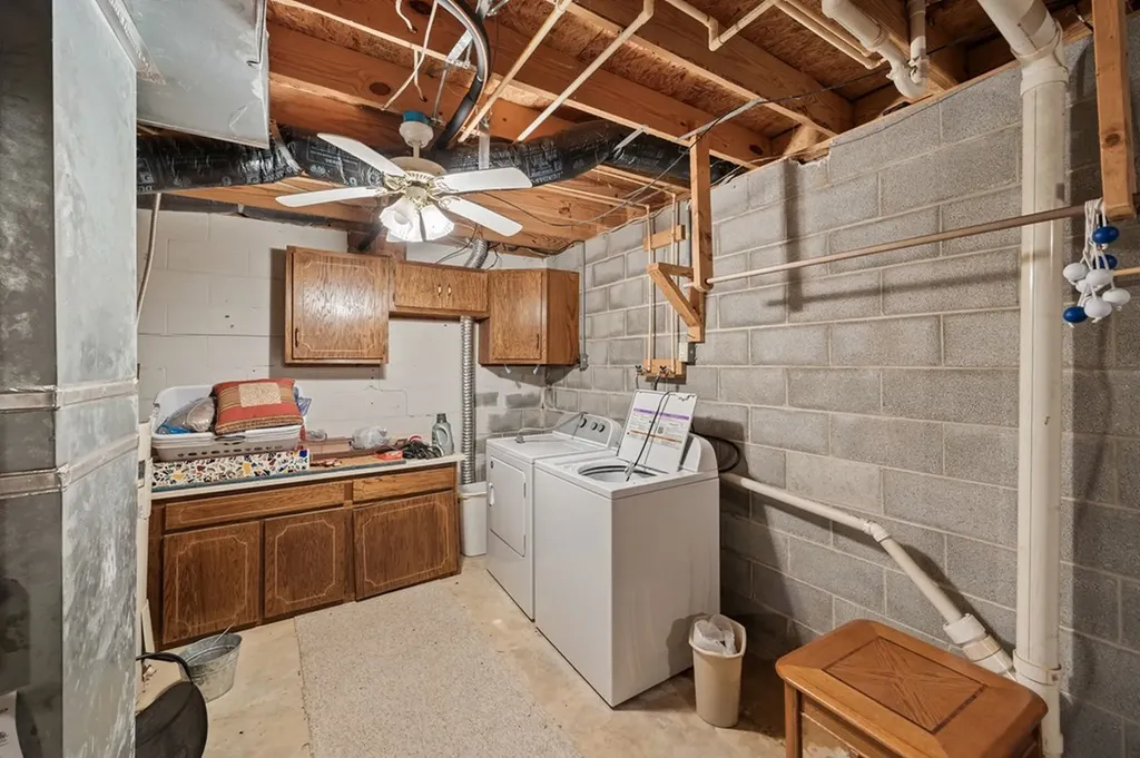 107 Lakeview Spur Byrdstown TN 38549