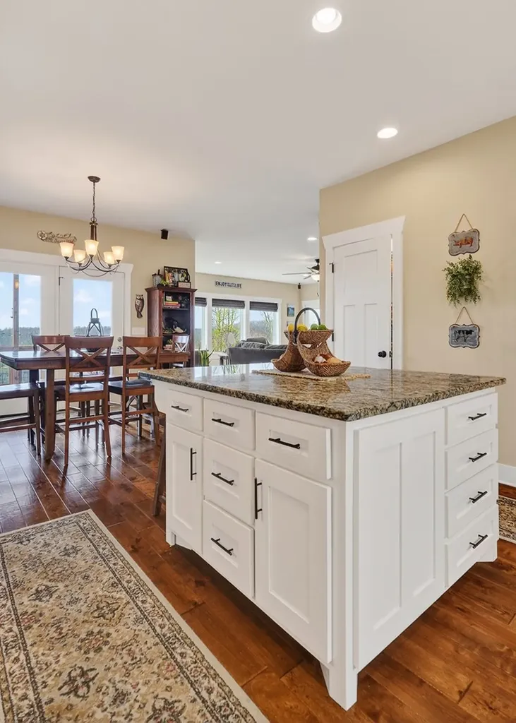195 Coventry Way Road Smithville TN 37166