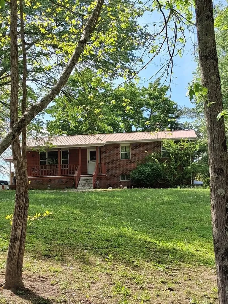 5740 South York Highway Clarkrange TN 38553