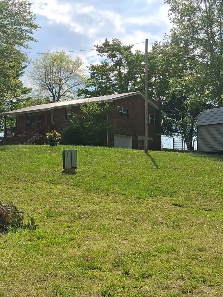 5740 South York Highway Clarkrange TN 38553