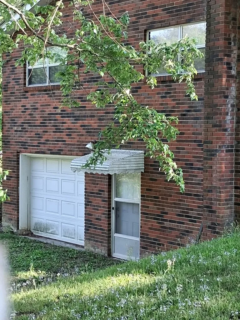 5740 South York Highway Clarkrange TN 38553