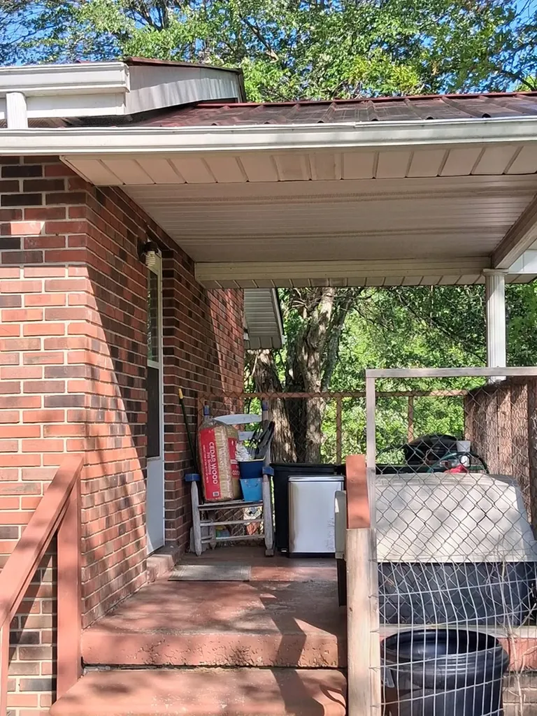 5740 South York Highway Clarkrange TN 38553