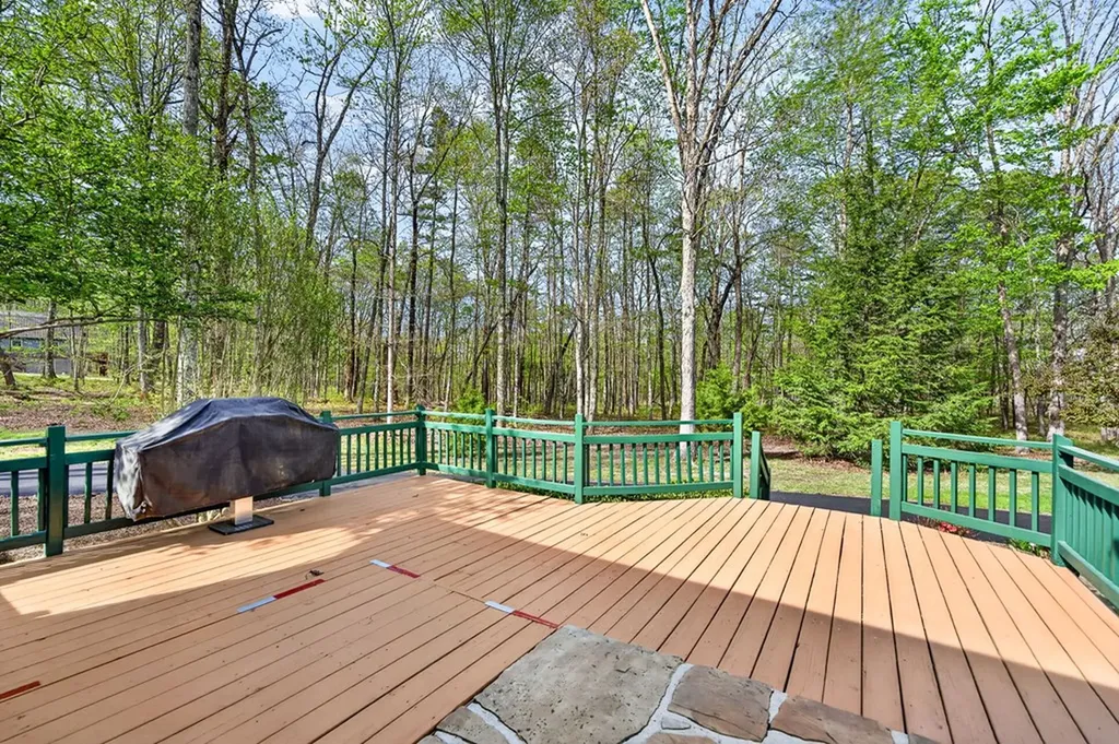 1535 E Overlook Monterey TN 38574