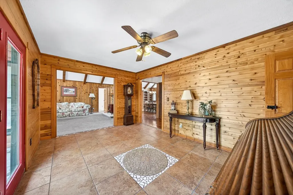 1535 E Overlook Monterey TN 38574