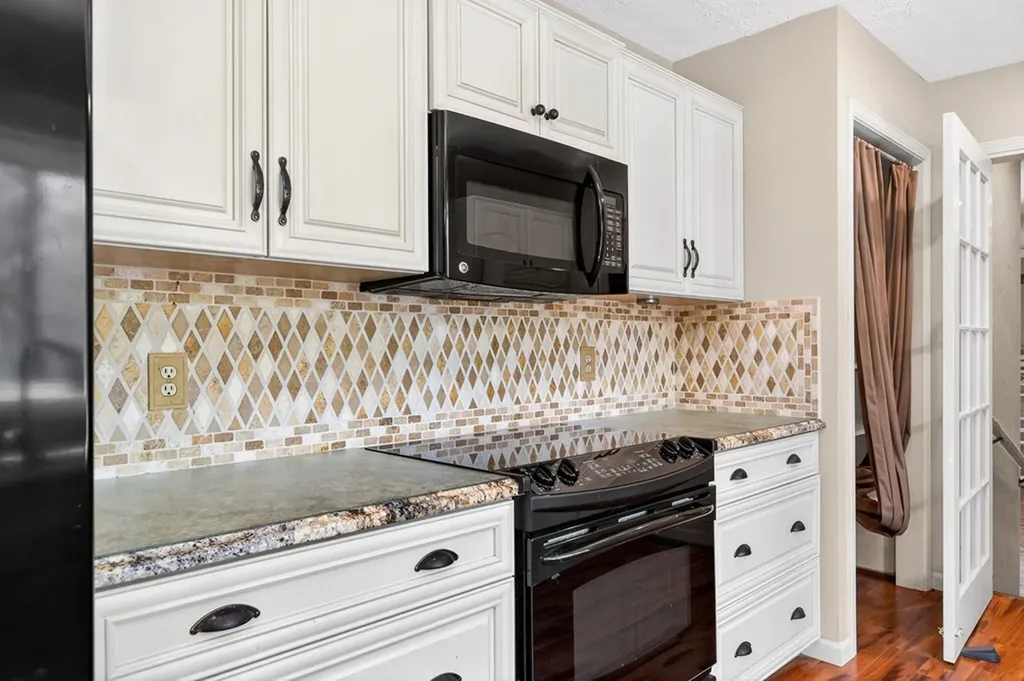 1535 E Overlook Monterey TN 38574