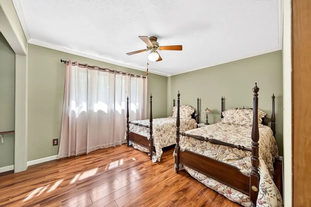 1535 E Overlook Monterey TN 38574