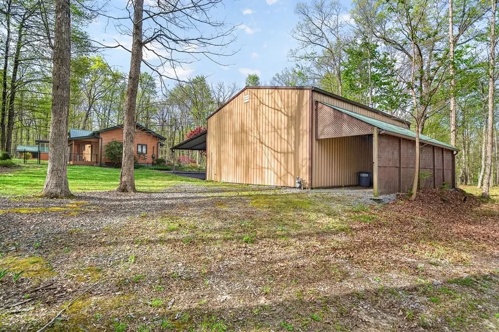 1535 E Overlook Monterey TN 38574