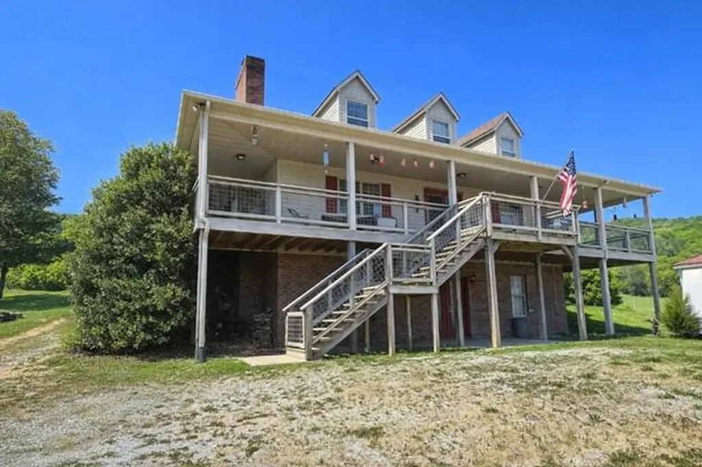 2120 Green Mountain Road Cookeville TN 38506