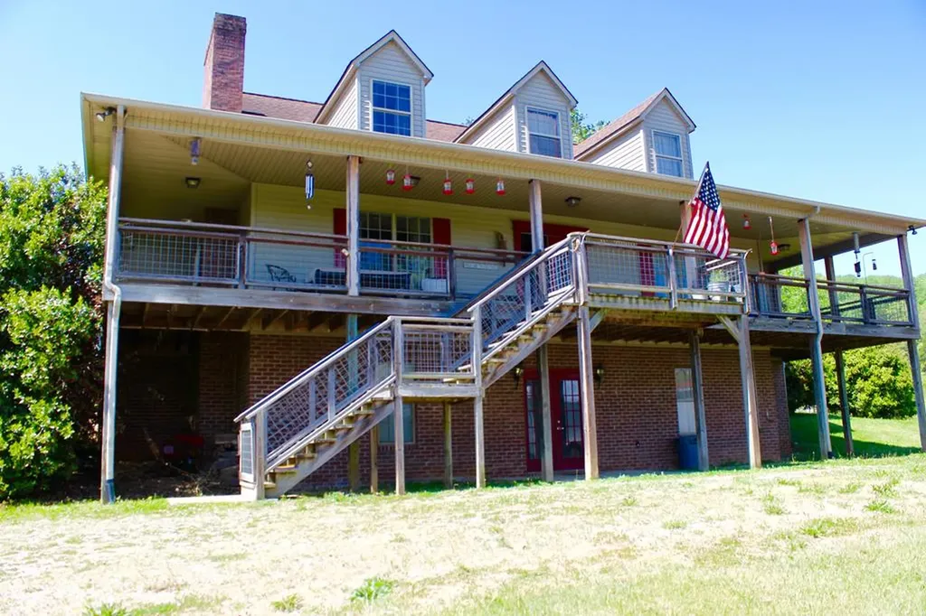 2120 Green Mountain Road Cookeville TN 38506