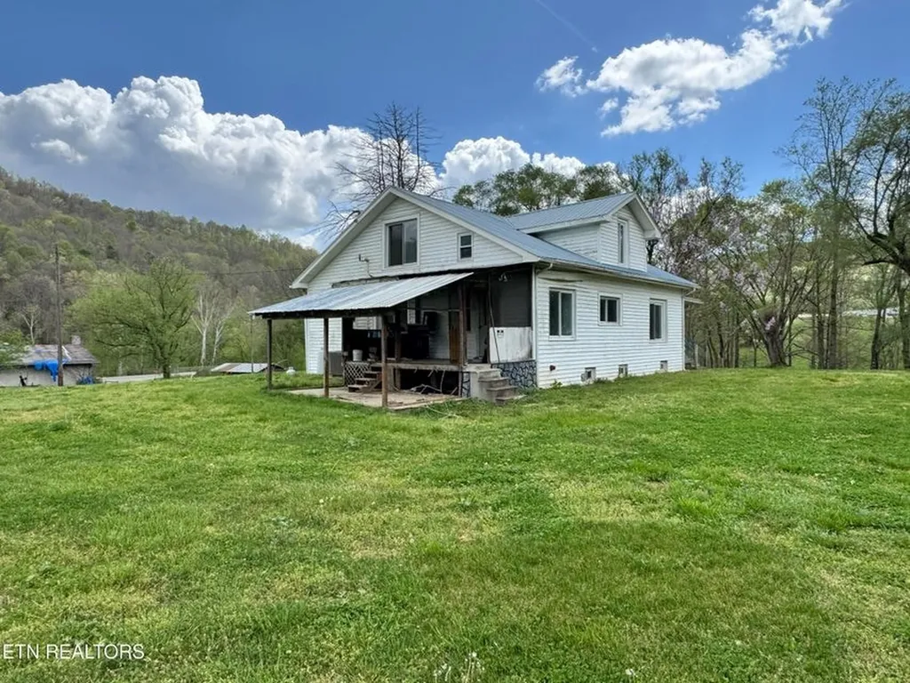 112 Shiloh Road Crawford TN 38554-3800