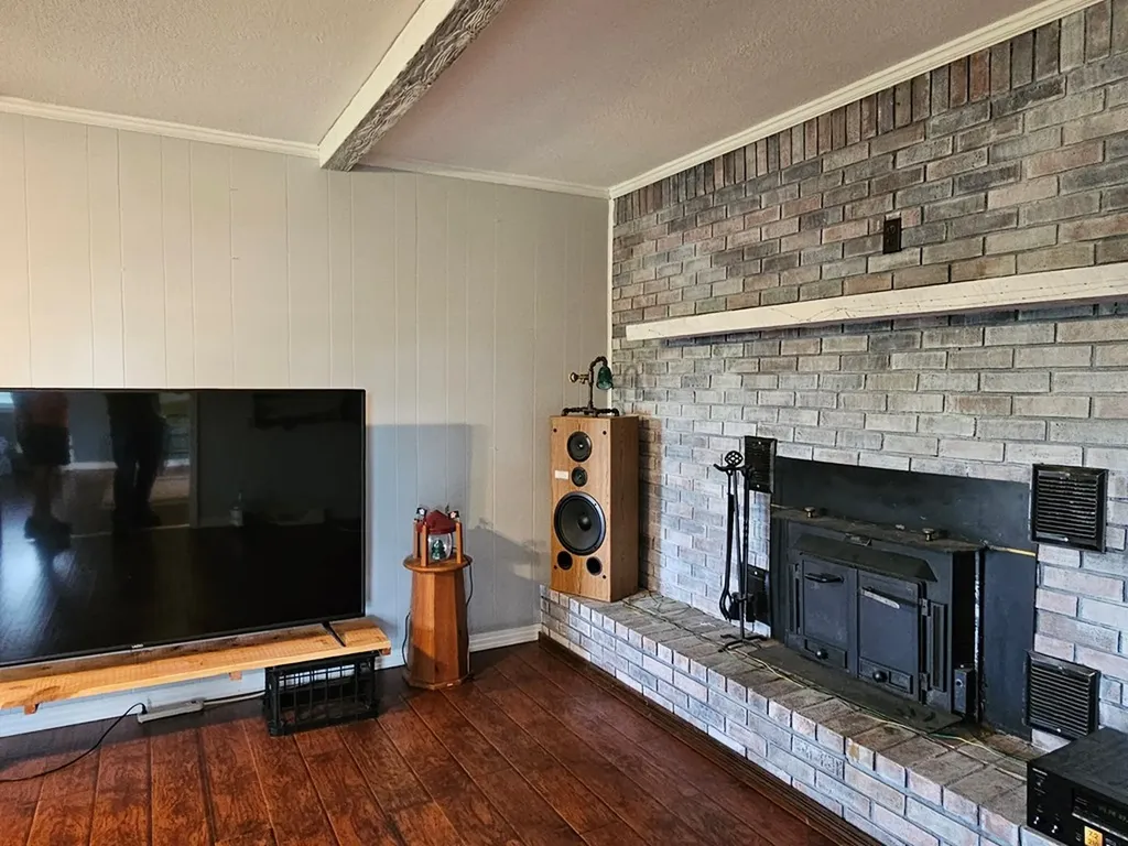 7015 Granville Highway Granville TN 38564