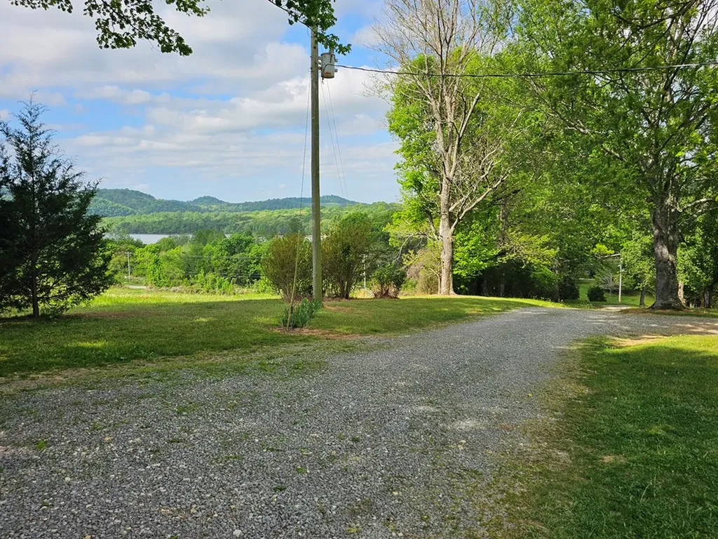 7015 Granville Highway Granville TN 38564
