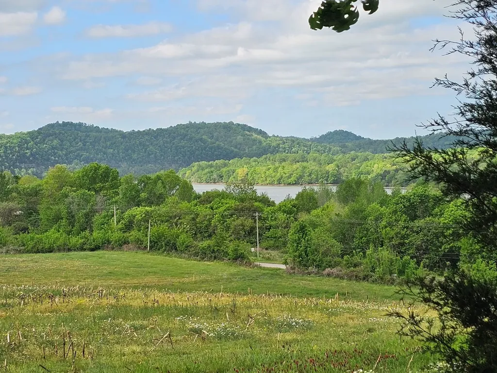 7015 Granville Highway Granville TN 38564