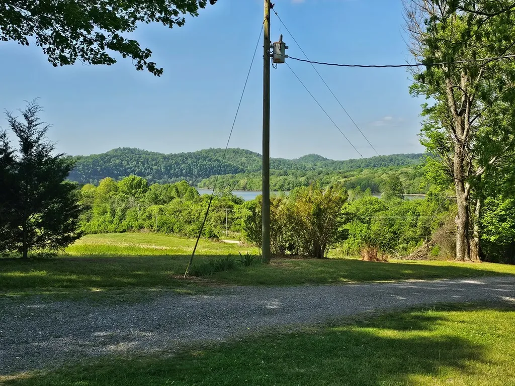 7015 Granville Highway Granville TN 38564