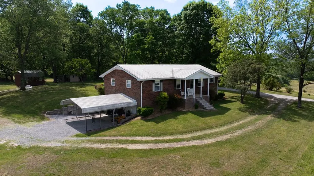 7015 Granville Highway Granville TN 38564