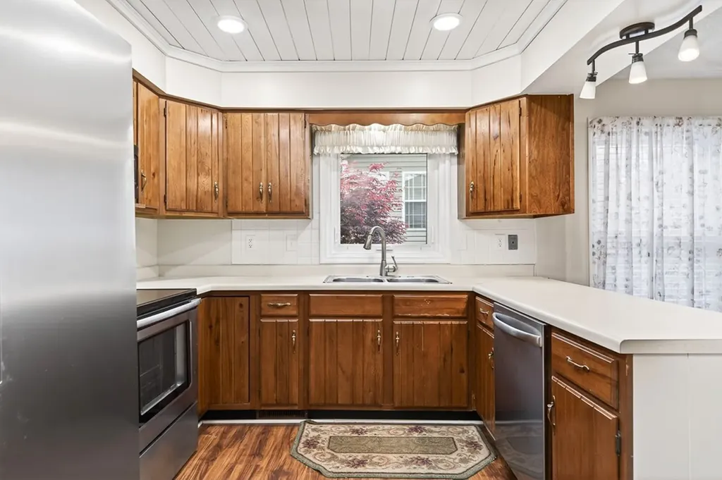 110 Britton Crossville TN 38558