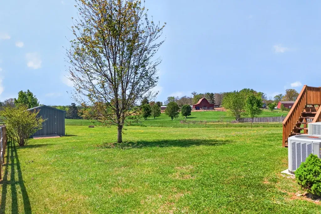 338 Pistole Road Sparta TN 38583