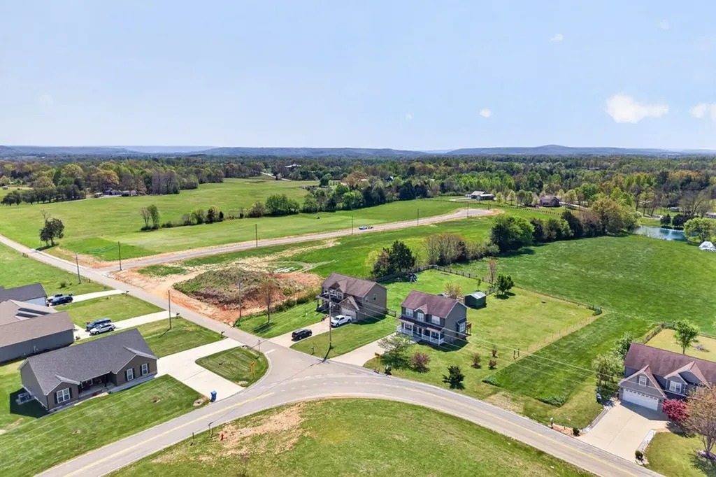 338 Pistole Road Sparta TN 38583