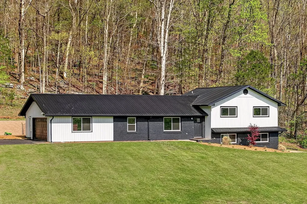 2260 Browns Mill Road Cookeville TN 38506