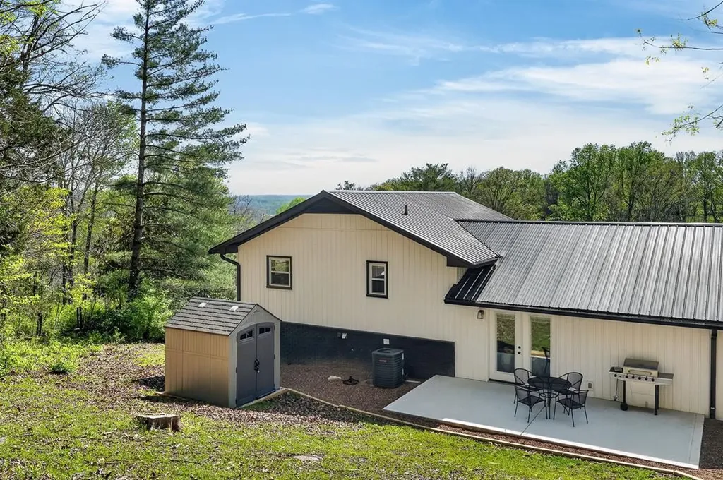 2260 Browns Mill Road Cookeville TN 38506