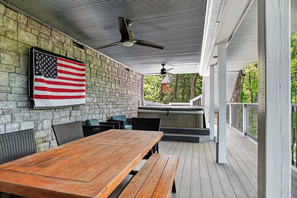 1097 Floating Mill Village Road Silver Point TN 38582-7906