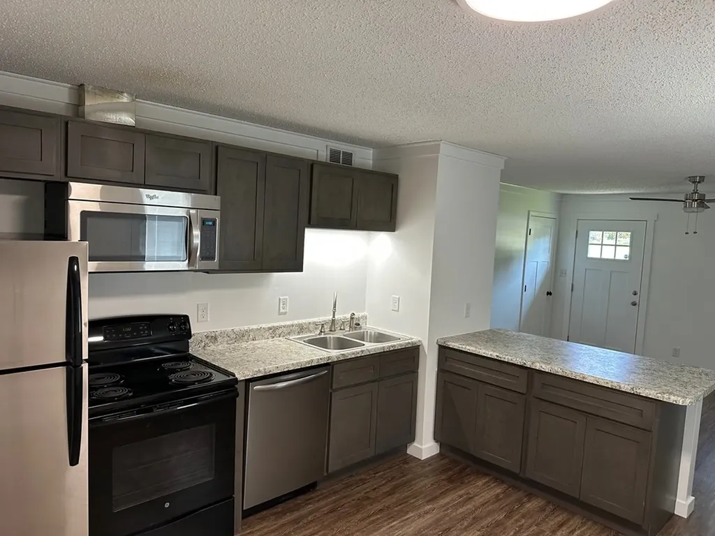 518 Pine Avenue Cookeville TN 38501