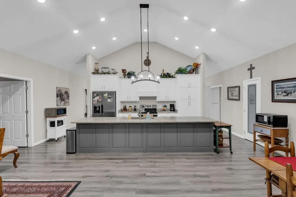 4282 Standing Rock Road Jamestown TN 38556