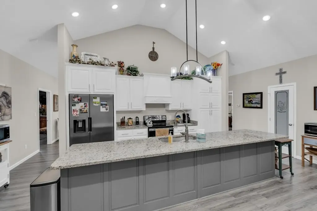 4282 Standing Rock Road Jamestown TN 38556