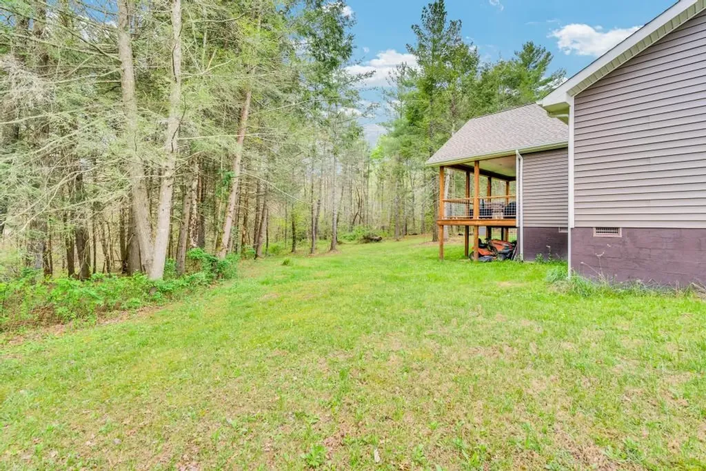 4282 Standing Rock Road Jamestown TN 38556