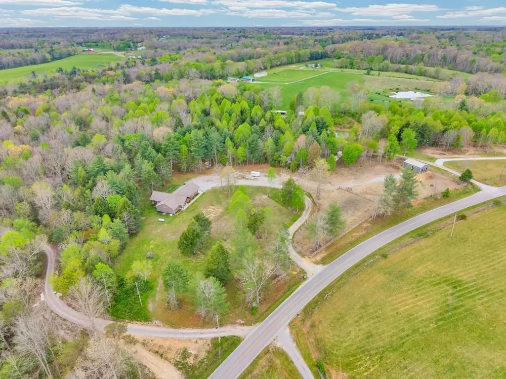 4282 Standing Rock Road Jamestown TN 38556