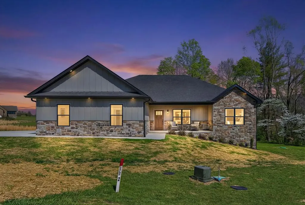227 Suzie Court Crossville TN 38555