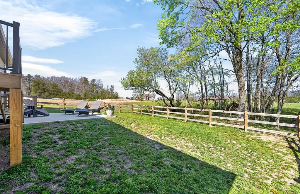 227 Suzie Court Crossville TN 38555