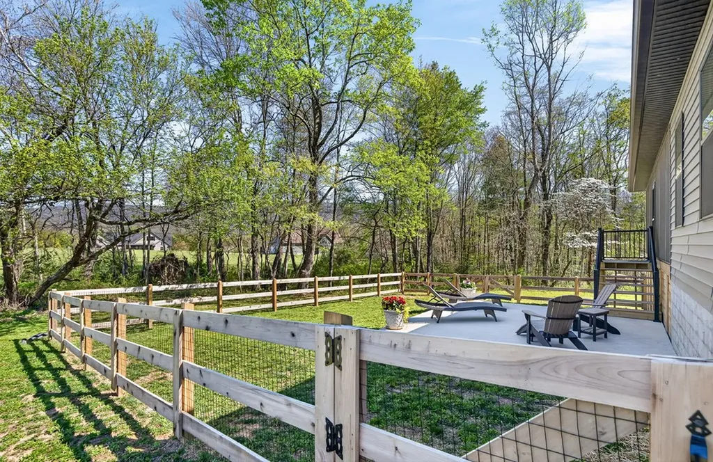 227 Suzie Court Crossville TN 38555
