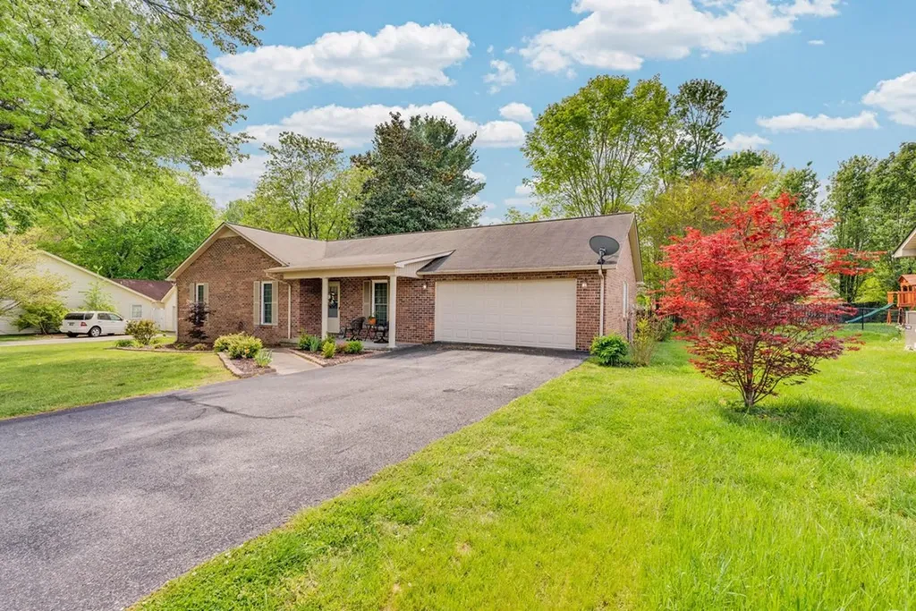 595 Laurel Park Circle Cookeville TN 38501