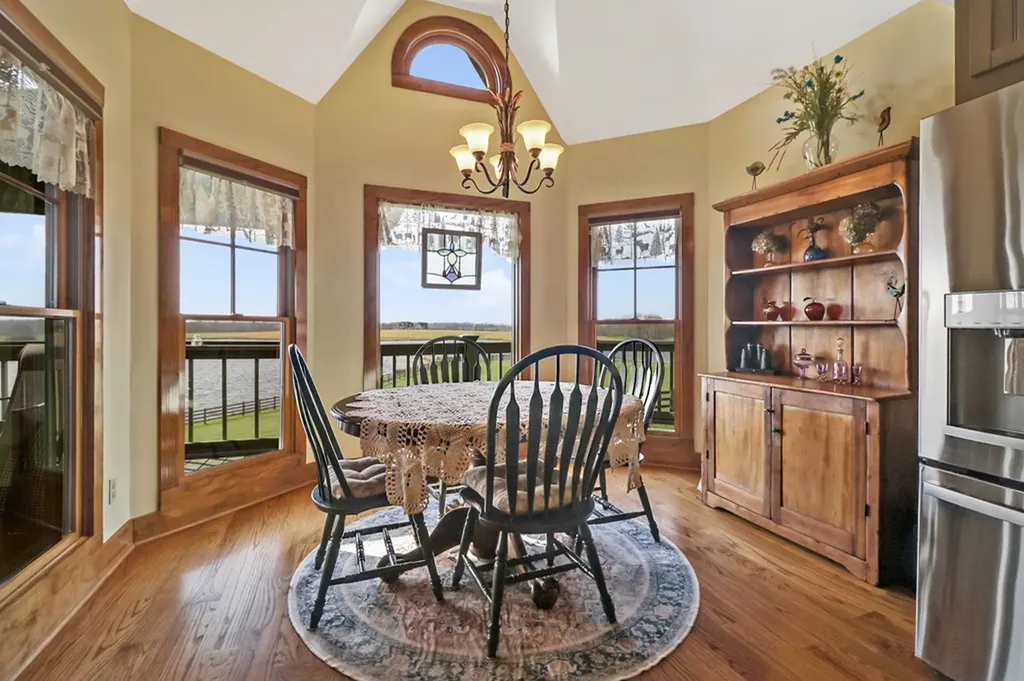 1201 Bridle Trail Spencer TN 38585