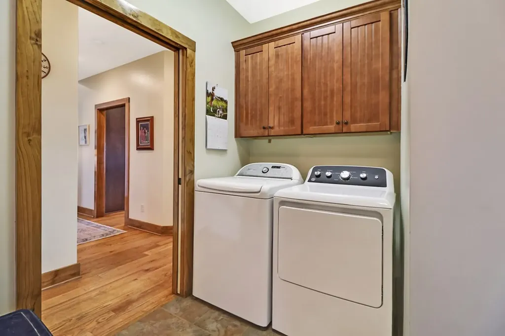 1201 Bridle Trail Spencer TN 38585