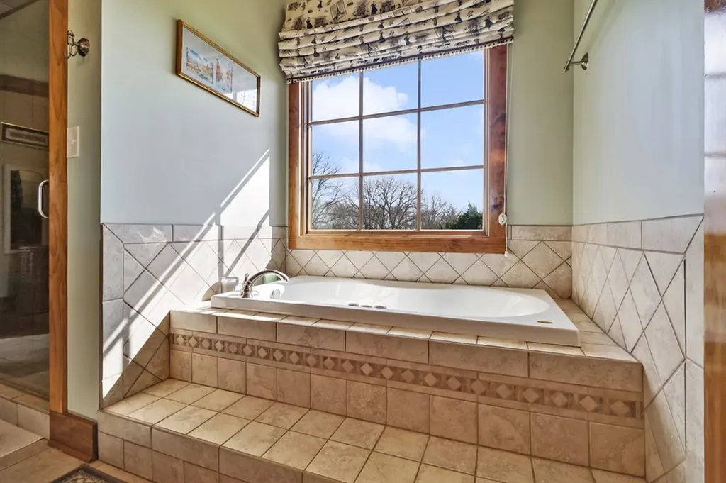 1201 Bridle Trail Spencer TN 38585