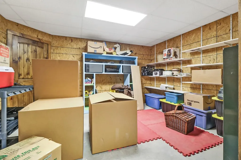 1201 Bridle Trail Spencer TN 38585