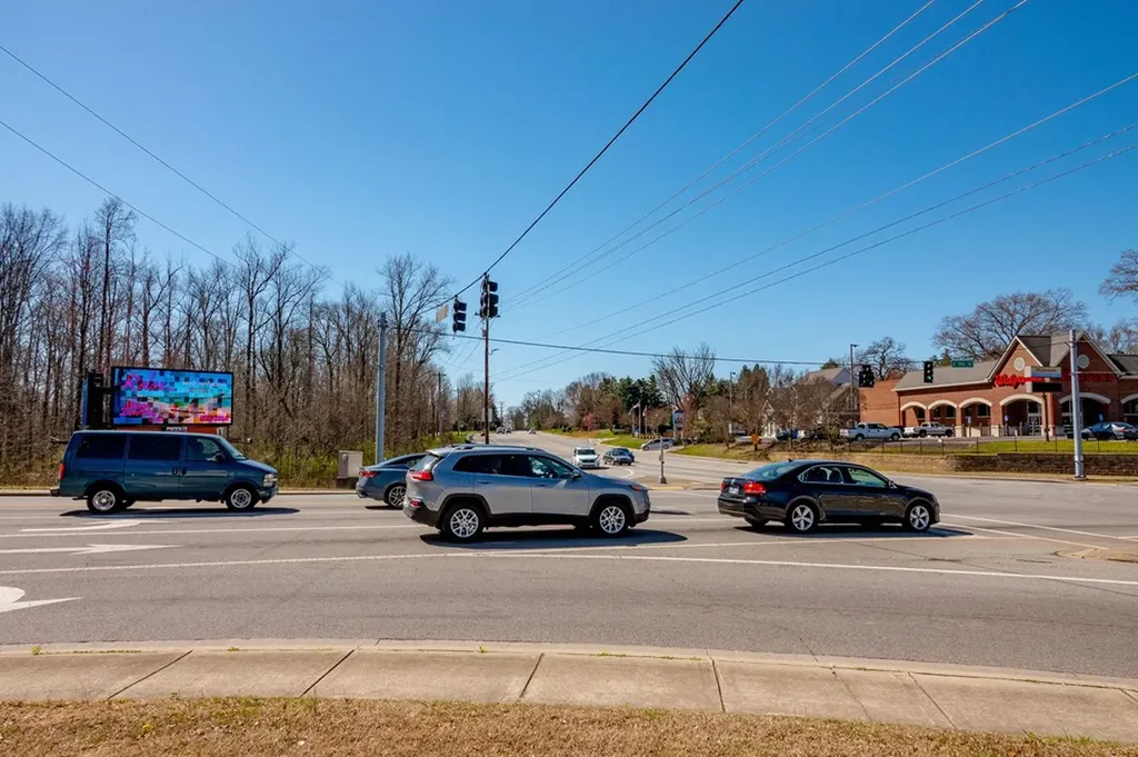 10 Ac E 10th Street Cookeville TN 38501