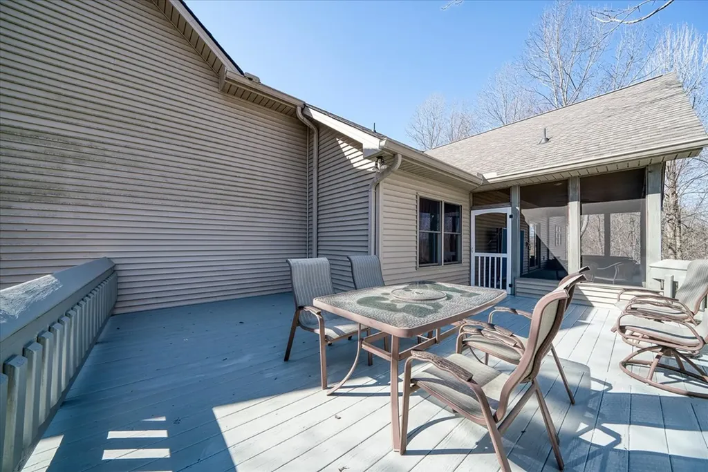 566 Mallard Byrdstown TN 38549